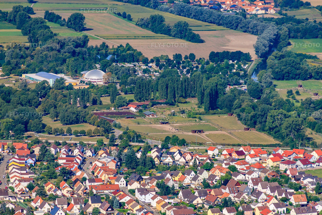 Luftbild: Rülzheimer Freizeitzentrum in Rülzheim im Bundesland Rheinland-Pfalz in Deutschland. Foto: IMG_52321.jpg vom 19.08.2012 durch Werner Riehm/FLY-FOTO.de