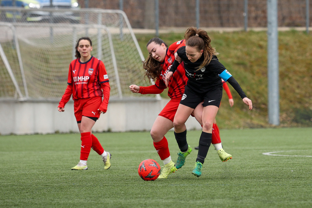 20260329-FCH-HS_032 | 1.FC Heidenheim 1846 II vs. SGM Hohenmemmingen/Sontheim, Fußball, Frauen, Bezirksliga, 2025/2026, 14. Spieltag, 29.03.2026 in Heidenheim, Kunstrasen b. Voith-Arena West(Foto: Michael Bulling) - Realisiert mit Pictrs.com
