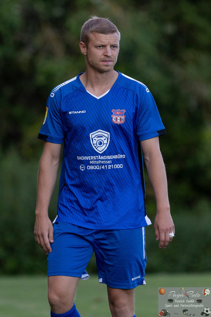 Hessenliga: Türk Gücü Friedberg - FC Eddersheim, 09.08.2024 | Maik Vetter (Türk Gücü Friedberg #18), Freisteller, Portrait / Porträt, Türk Gücü Friedberg - FC Eddersheim, Friedberg, Städtischer Sportplatz, 9.8.2024 - Realisiert mit Pictrs.com