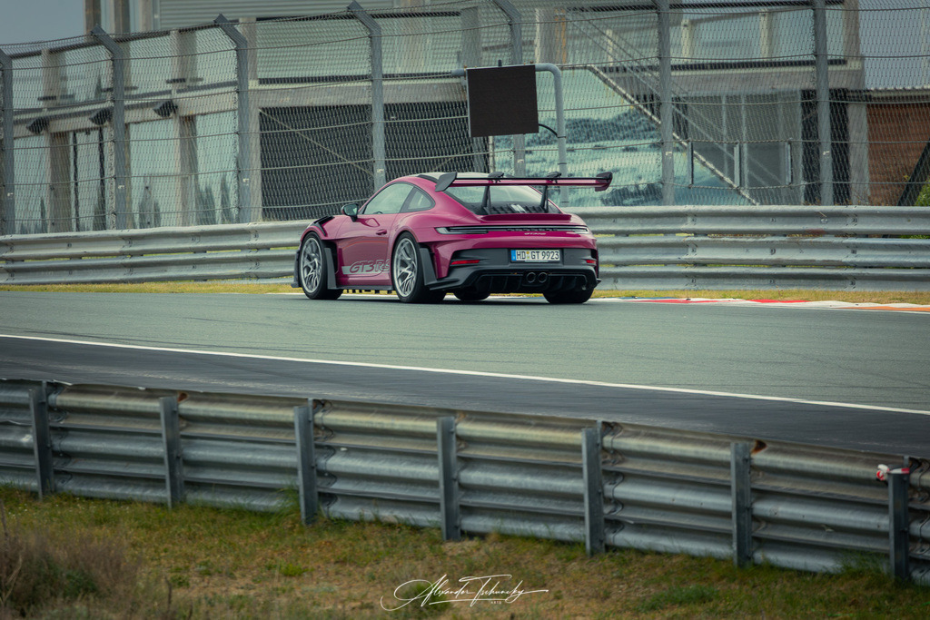 R6AT1120 _Alexander Tschuncky | Entdecken Sie die faszinierende Welt von Alexander Tschuncky Arts: Kreative Fotografie, atemberaubende Automobilkunst und hochwertiger Bilderdruck. Lassen Sie sich inspirieren! - Realisiert mit Pictrs.com