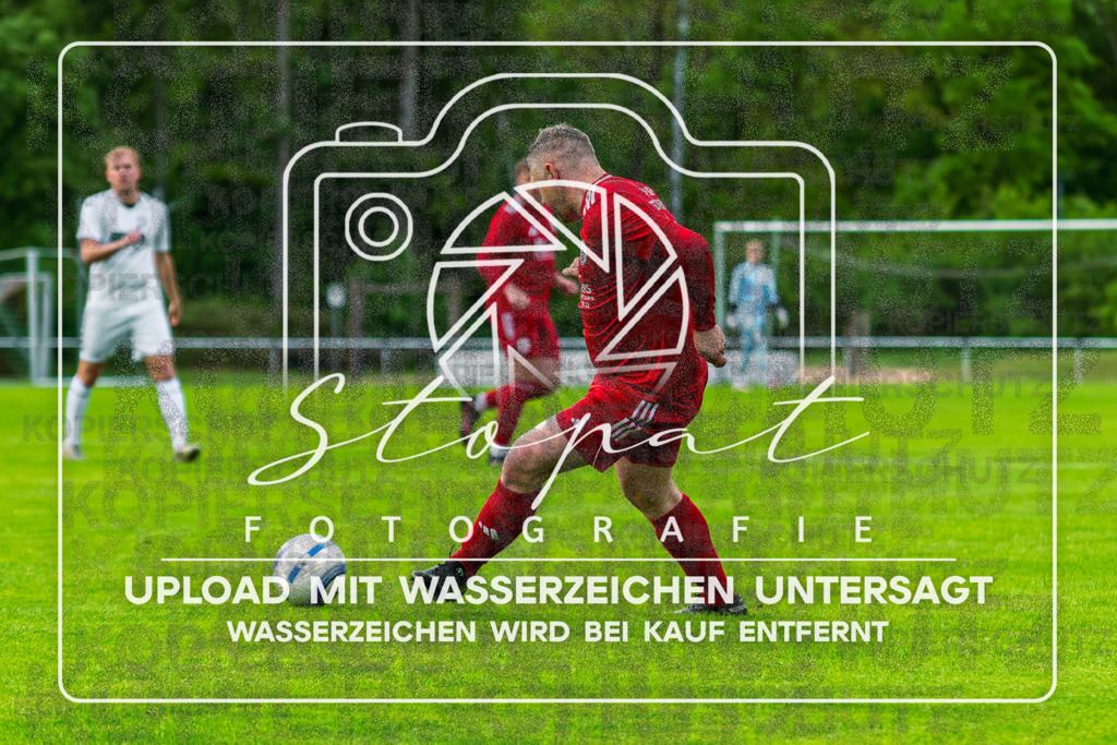 Bezirksliga Herren LG - TV Jahn Schneverdingen II vs. Buchholzer FC | Hauke Hübscher (TV Jahn Schneverdingen II #7); Bezirksliga Herren LG - TV Jahn Schneverdingen II vs. Buchholzer FC am 15.05.26 in Osterwald-Stadion, Schneverdingen - Realisiert mit Pictrs.com