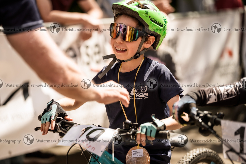 Eierlesen 2026 | Sie wurden bei einem Event oder Sportanlass fotografiert? Hier finden sie ihre Bilder! - Realisiert mit Pictrs.com