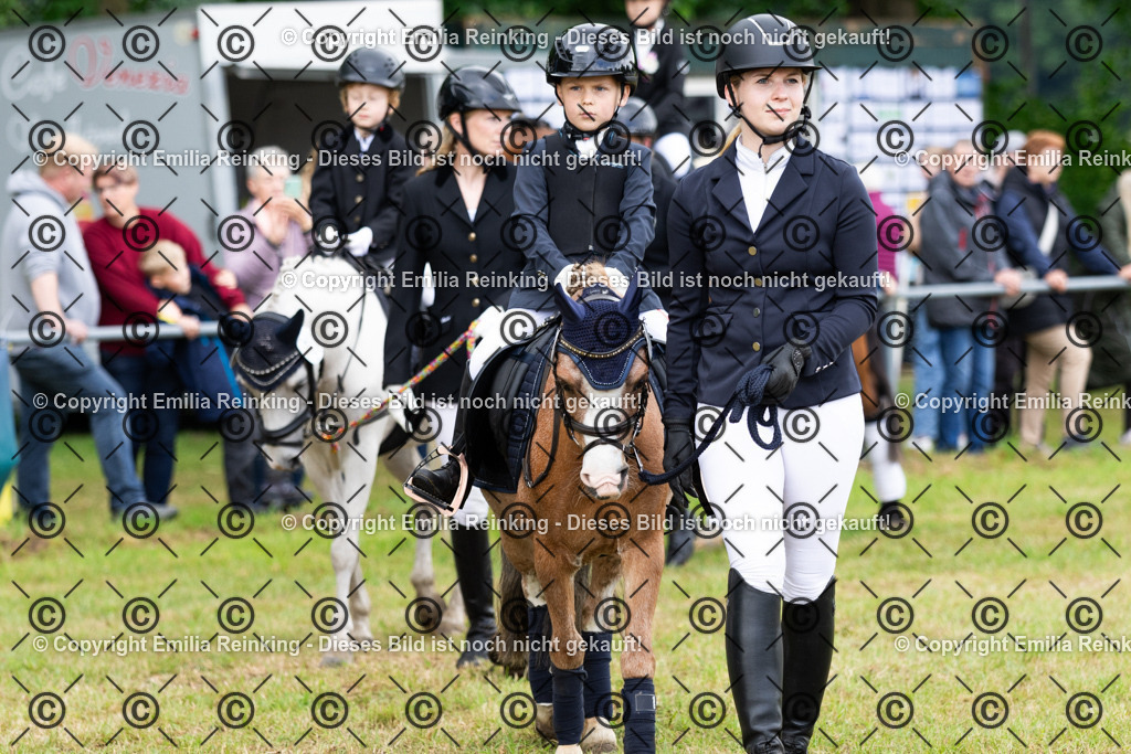 CL5A9246 | Emilia Reinking Fotografie - Realisiert mit Pictrs.com