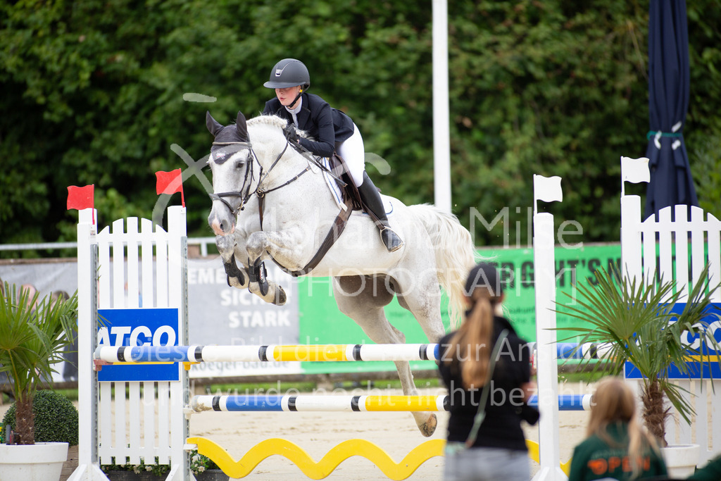 230729_BHO_Springprf.-A2_2Abtl_007 | Deine schönsten Turniermomente als professionelle Fotos! Entdecke hochwertige Pferdesport-Fotografie im Online-Shop. Jetzt Fotos finden & bestellen!