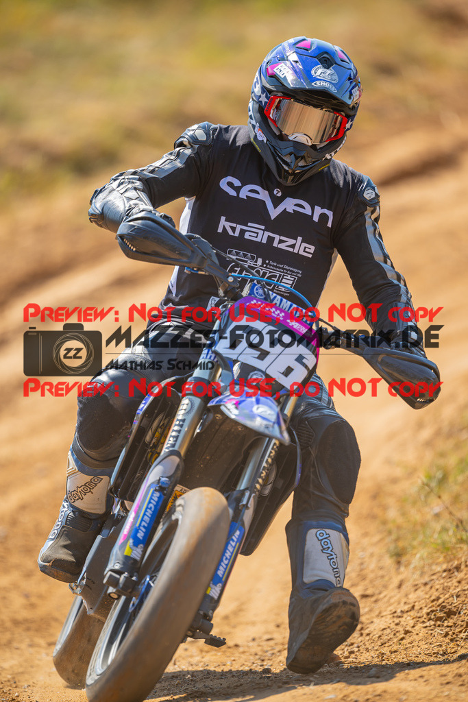MaZZes-Fotomatrix-20260815-598162 | S2