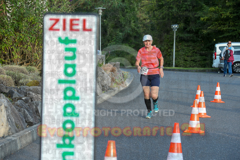 250801_1937_EX1_8296 | Sportfotografie im Rhein-Sieg Kreis, Köln, Bonn, NRW, Rheinland Pfalz, Hessen, etc. Unser Tätigkeitsfeld umfasst den Laufsport vom Volkslauf über den Marathon, Duathlon, Triathon bis zum Ultralauf wie Kölnpfad Ultra oder Schindertrail.