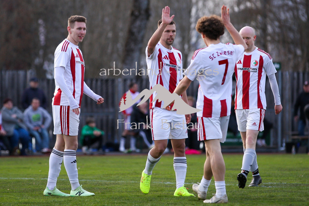 993T6241 | Medien- Sport- Entertainmentfotos