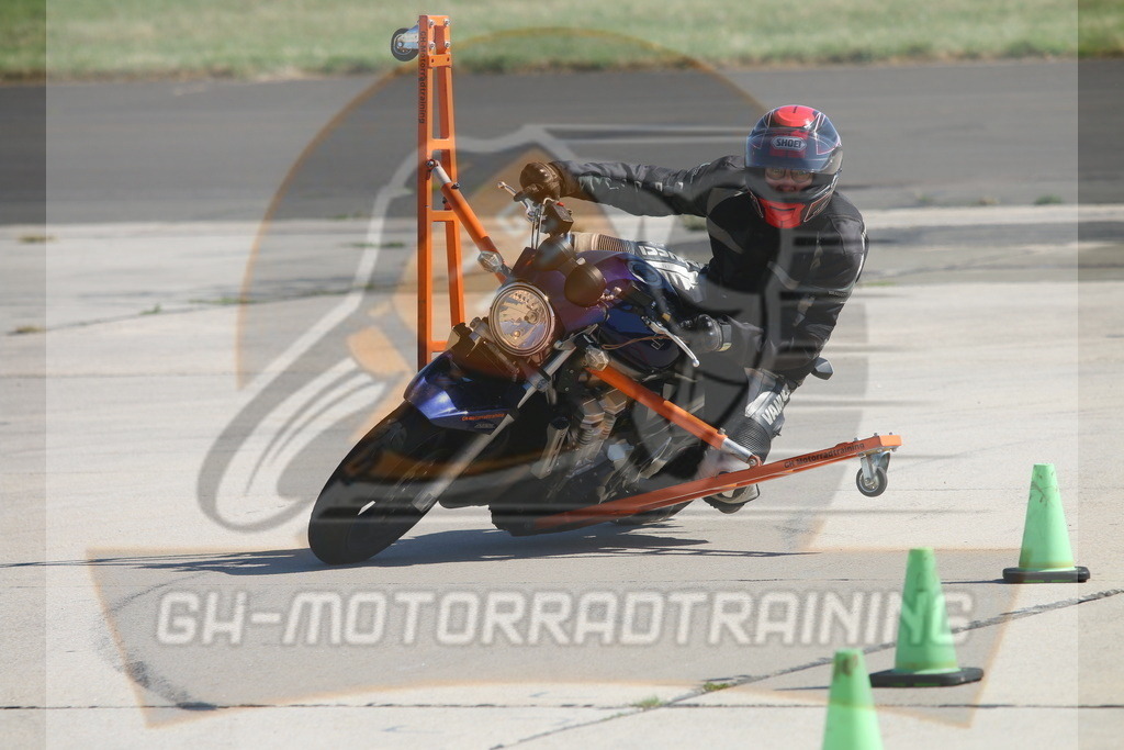 IMG_3673 | gh-motorradtraining-foto.de - Realisiert mit Pictrs.com