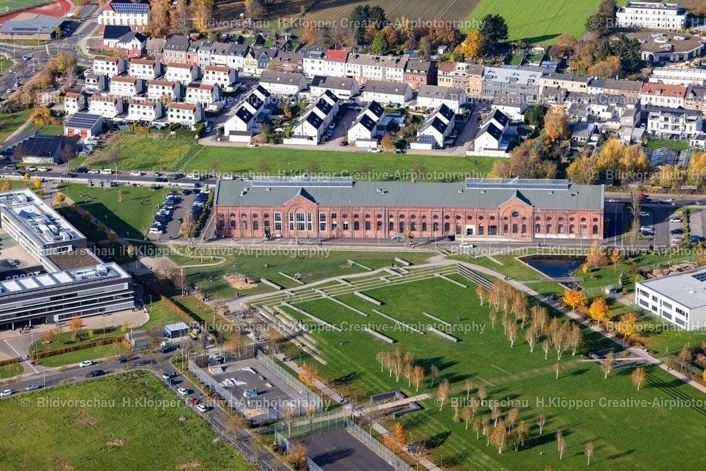 Luftbilder Alsdorf-7410 | Luftbildfotografie Gebäude- Ensemble " KuBiZ " an der Carl-von-Ossietzky-Straße in Alsdorf im Bundesland Nordrhein-Westfalen, Deutschland - Realisiert mit Pictrs.com