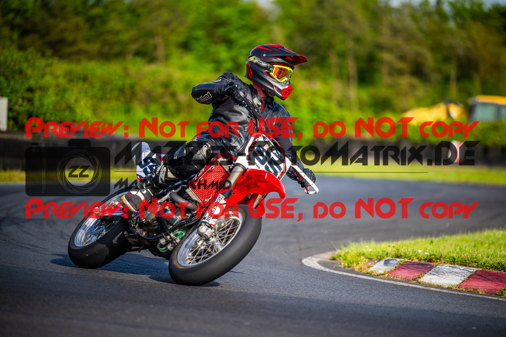 MaZZes_FotoMatrix_240430_6021986_5830 | Fotograf Mathias Schmid
Sportfotograf,
Eventfotograf,
Hochzeitsfotograf,
Portraitfotograf