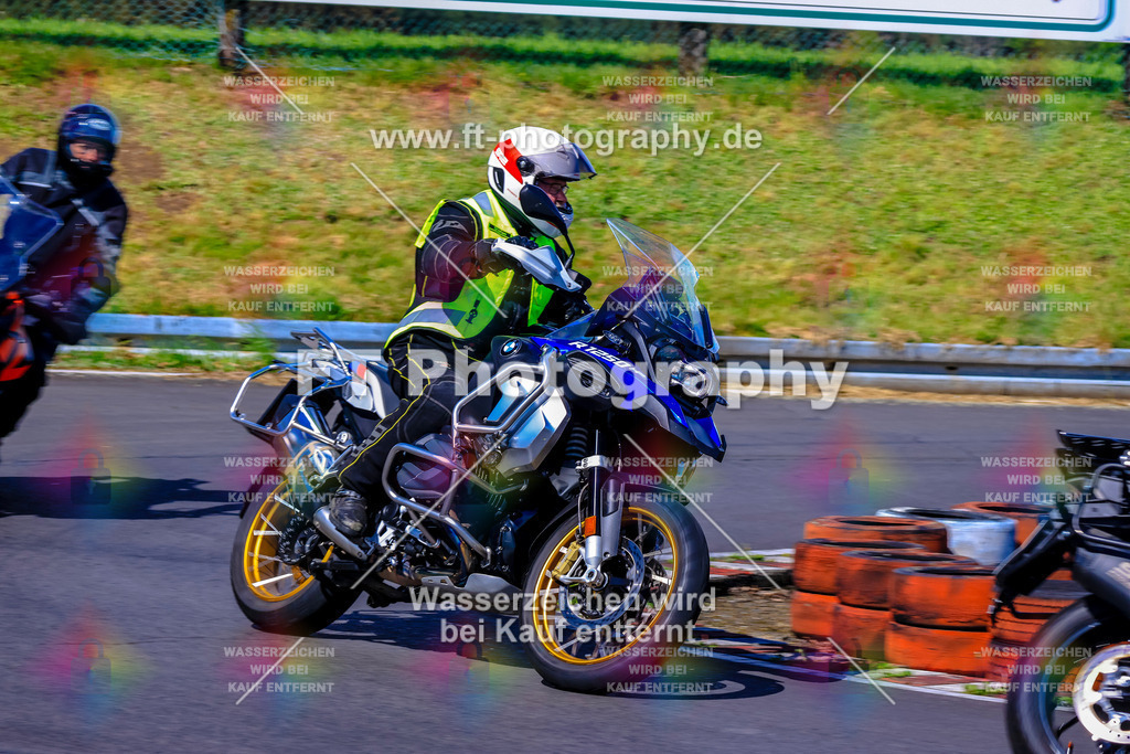 _OTO3791 | Hier findet Ihr Bilder von Touristenfahrten auf der Nürburgring Nordschleife oder von anderen Veranstaltungen die ich besucht habe. Viel Spass beim Durch Schauen 