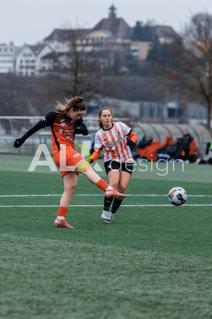 Fußball I Frauen I Saison 2025-2026 I Freundschaftsspiel I FC Aarau Frauen - SC Freiburg U20 I 24.01.2026 | 24 Donika Deda (FC Aarau) – Mittelfeld - Realisiert mit Pictrs.com