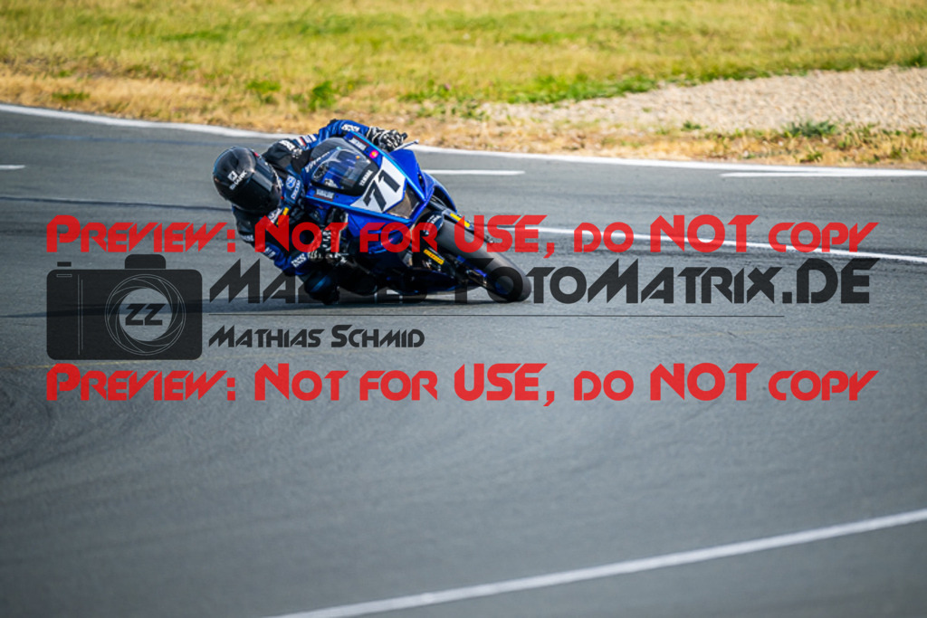 MaZZes_Fotomatrix_20230603_6007705_7706 | R7