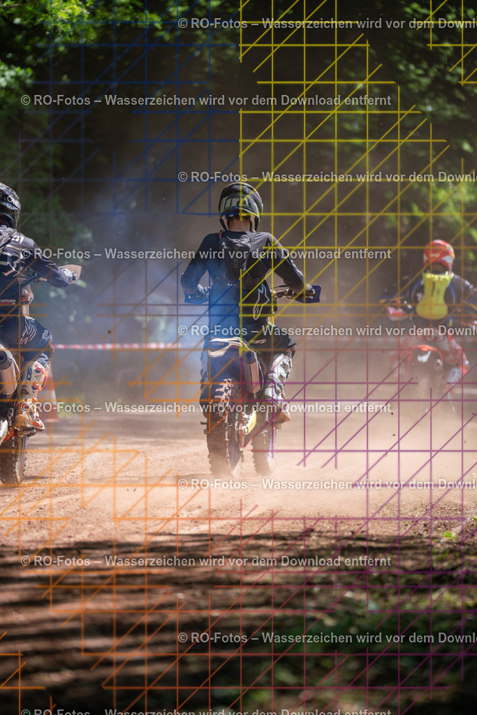 Wolfshausen 2 Lauf -1160 | Sportfotografie von RO-Fotos: Motorsport, Motocross, Enduro, Laufveranstaltungen und Triathlon. Professionelle Fotos von Sportlern und Events. - Realisiert mit Pictrs.com