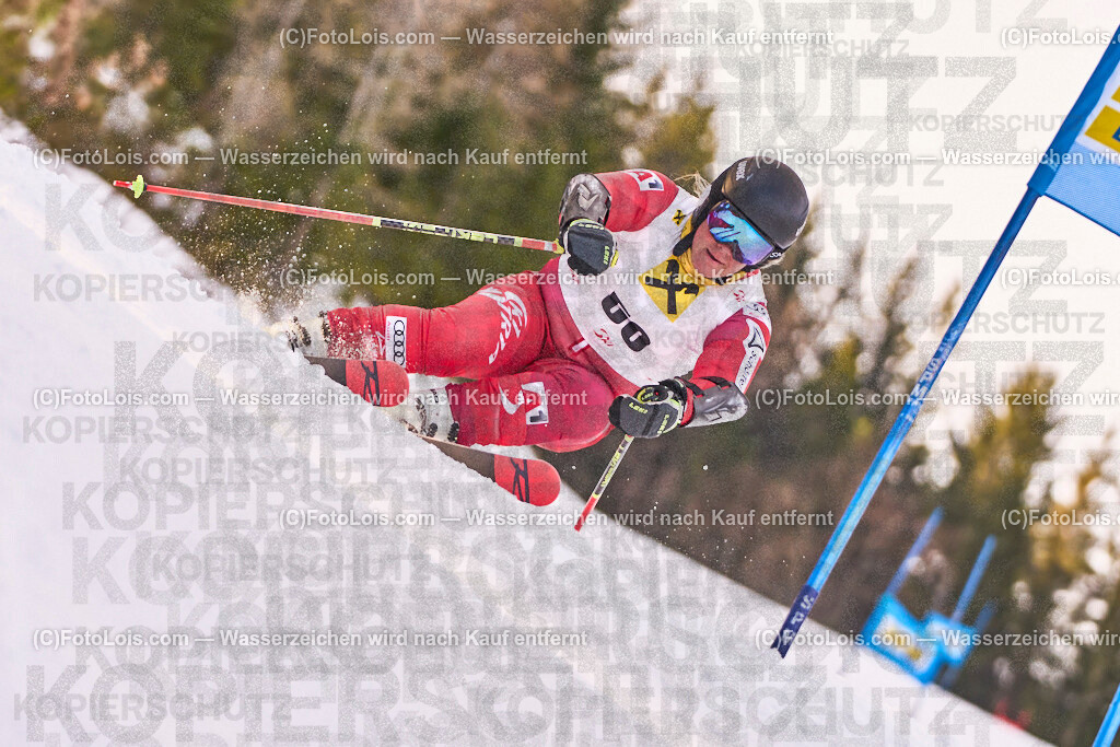 ALP0864_MastersCup-RTL-II_LKHF_Esletzbichler Elfriede | NÖ Raiffeisen MastersCup, Jugend - Damen - Herren, Riesentorlauf-Rennen 2 auf der Fuchswaldpiste in Lackenhof am Ötscher, durchführender Verein: Schiklub Lackenhof, So 9. Februar 2025.