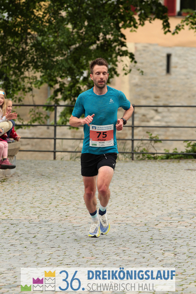 VR Bank Hauptlauf 10km | 3königslauf 2022 VR Bank Hauptlauf - Realisiert mit Pictrs.com