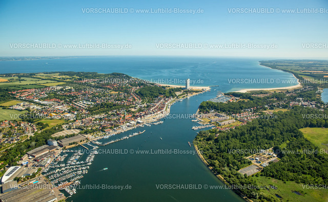 Luebeck15070246Travemuende | Mündung der Trave und Hotel Maritim, Hochhaus und Wahrzeichen von Travemünde, Travemünde,  Lübeck, Lübecker Bucht, Hansestadt, Schleswig-Holstein, Deutschland