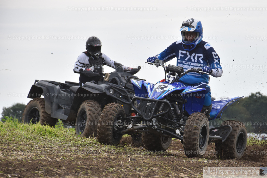 DSC_0131 (2) | Sportfotografie , Motorsport, Motoross, Reitsport, Mointainbike, Enduro,
Landschaft , Outdoor, Eventfotografie, Landschaft, Bilder online bestellen - Realisiert mit Pictrs.com