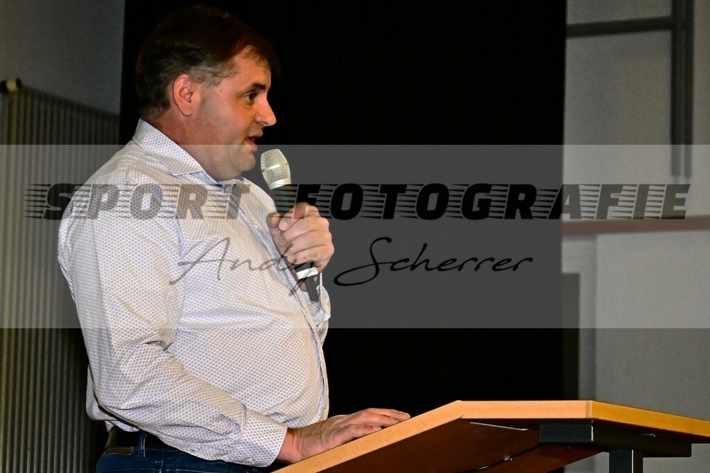 DSC_9741 | Kaufen Sie Sportbilder im Onlineshop von Andy Scherrer Sportfotografie. Faszinierende Bilder von Sportevents aus der ganzen Schweiz. Fussball, Frauenfussball, Unihockey, Handball, Schwingen und weiteren Sportarten. - Realisiert mit Pictrs.com