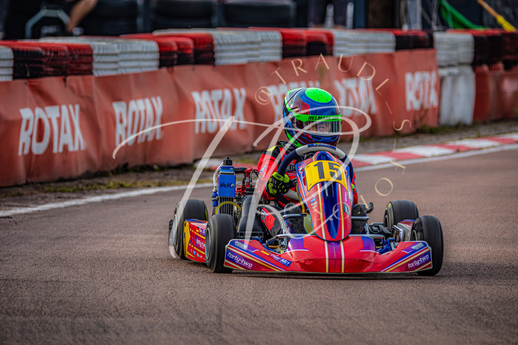 CE357BA2-255E-4F48-9A5A-FC6D8933E76F | traudl_s_fotos