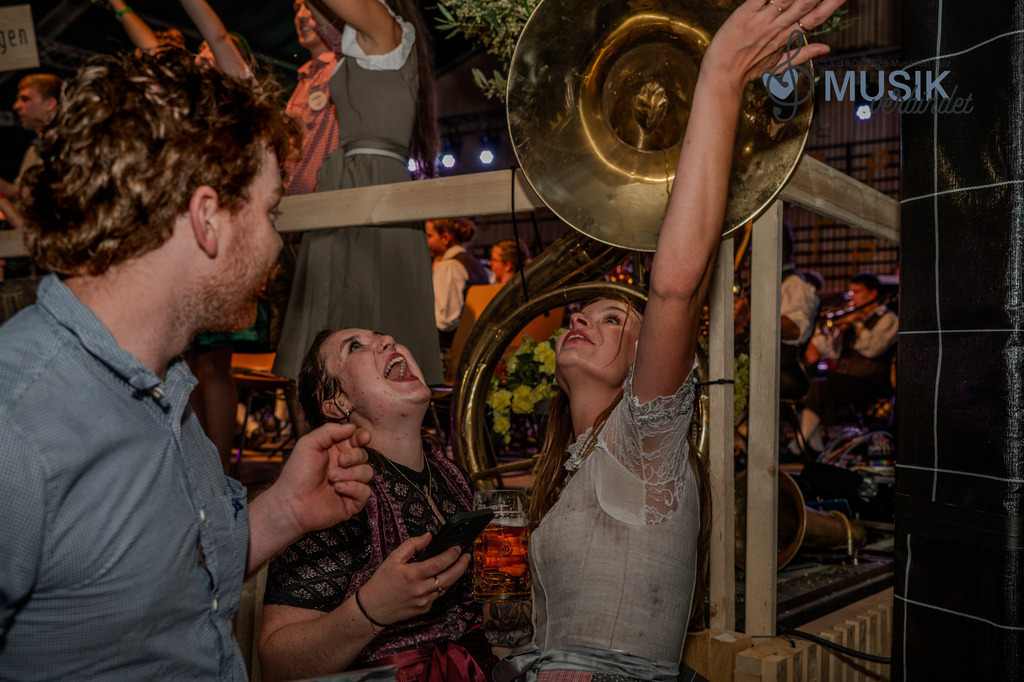 DSC_4832 | "Fussifoto.com – Ihr Ansprechpartner für hochwertige Fotografie! Entdecken Sie kreative Bilder und professionelle Dienstleistungen. Kontaktieren Sie uns für Ihre Projekte!"