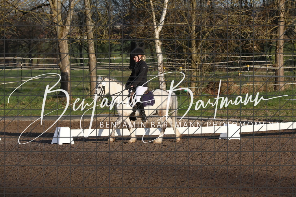 AZ2A2286 | Benjamin Bartmann Photomoments