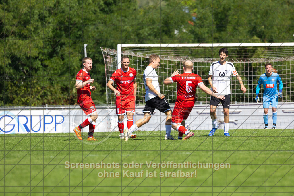 20260906_131837_0110_(c)_by_PhotoPeet | #,1.FC Donzdorf II (rot) vs. SGM Jebenhausen-Bezgenriet (weiß), Fußball, Kreisliga A3 - Bezirk Neckar/Fils, 02. Spieltag, Saison 2026/2027, Rasenplatz Lautertal Stadion, Süßener Straße 16, 73072 Donzdorf, 06.09.2026 - 13:00 Uhr,Foto: PhotoPeet / Sport- &amp; Eventfotografie / Peter Harich