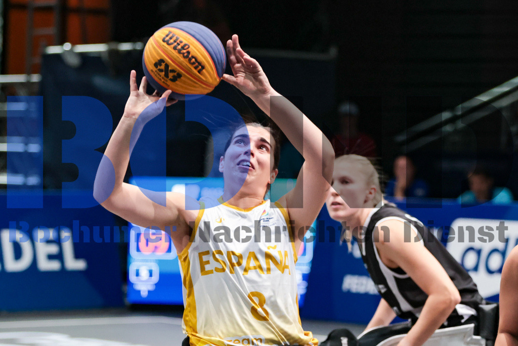 SES_RRG3x320250720-162 | bond - Realisiert mit Pictrs.com