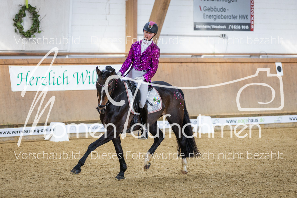 Sth-LPO25-L-Kür-010 | MomenTaufnahmen Pferdesportfotos