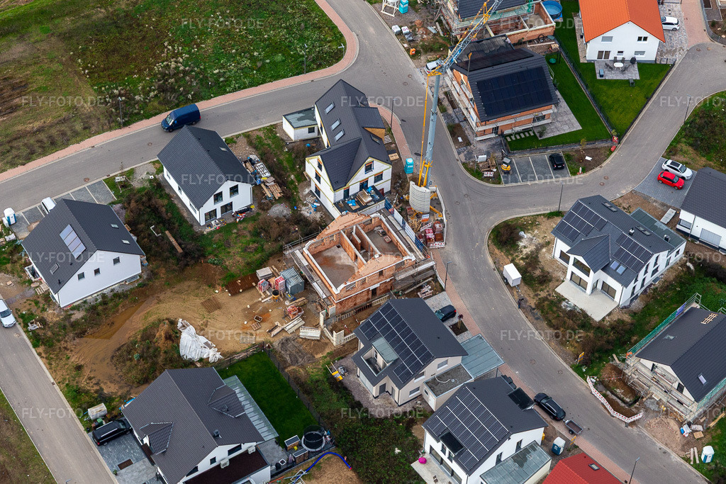 Luftbild: Neubaugebiet K2 in Kandel im Bundesland Rheinland-Pfalz in Deutschland. Foto: IMG_135174.jpg vom 06.11.2022 durch Werner Riehm/FLY-FOTO.de