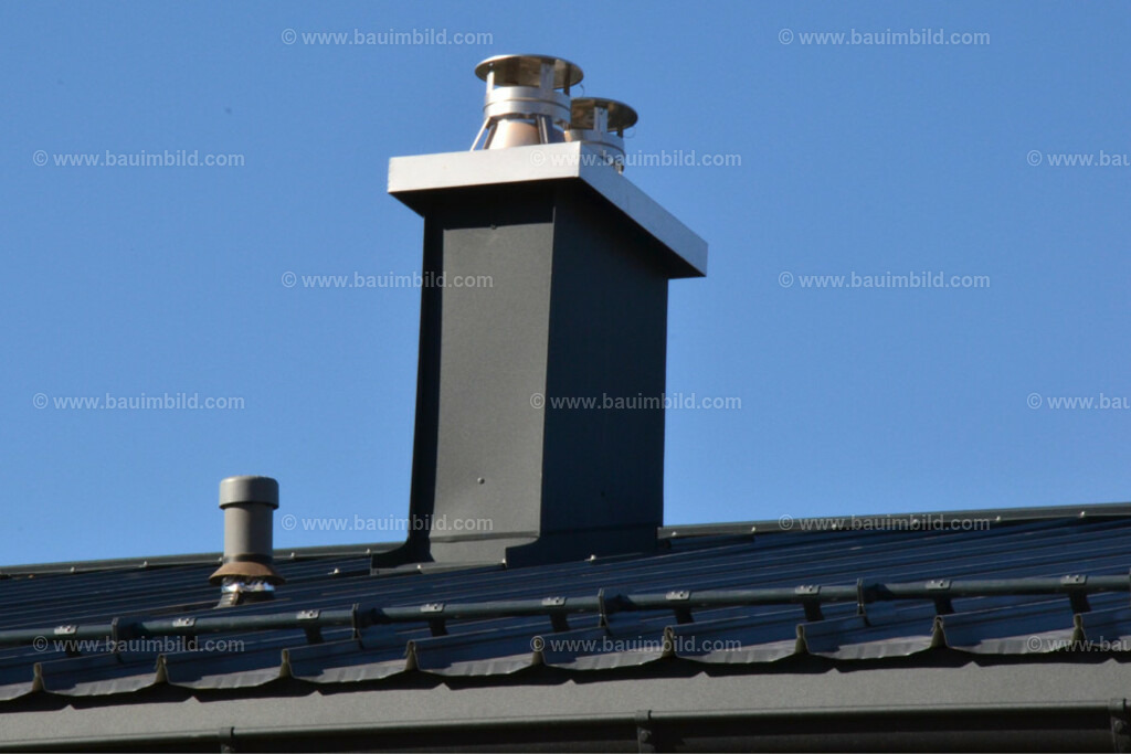 bib-lg11-spenglerarbeiten-0180 | Nach LV-Leistungsgruppen sortierte Detailfotos über den Bau eines Hauses. Alle Hausbau-Bilder direkt vom Urheber und Autor der Website Haus-Selber-Bauen.com