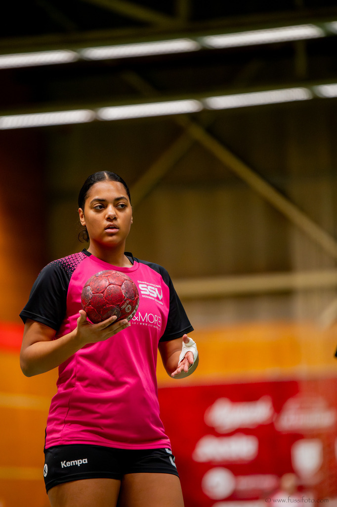 DSC_5450 | "Fussifoto.com – Ihr Ansprechpartner für hochwertige Fotografie! Entdecken Sie kreative Bilder und professionelle Dienstleistungen. Kontaktieren Sie uns für Ihre Projekte!"