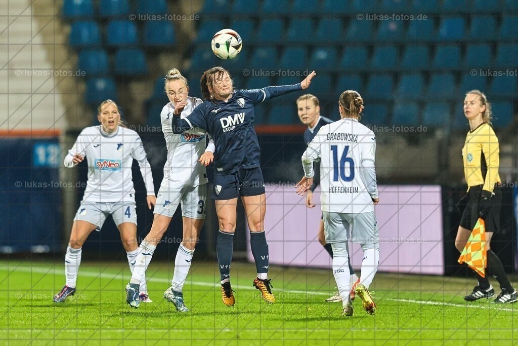 DFB-Pokal-Achtelfinale: VfL Bochum Frauen - TSG Hoffenheim 0:5 | Im Achtelfinale des DFB-Pokals der Frauen unterlag der VfL Bochum der TSG Hoffenheim aus der 1. Bundesliga mit 0:5. - Realisiert mit Pictrs.com