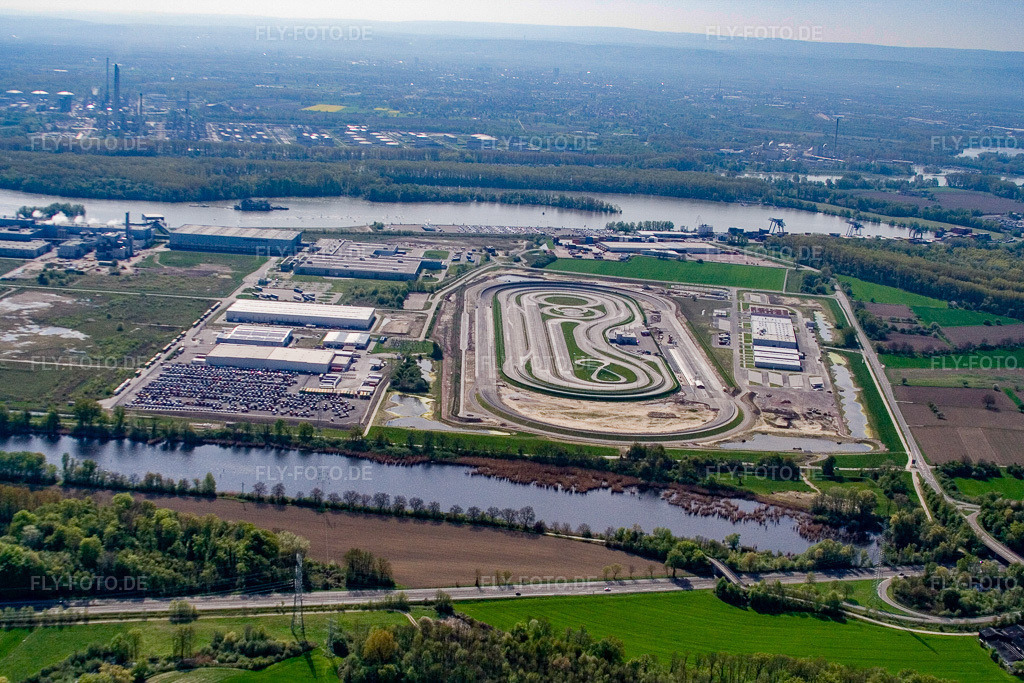 Luftbild: Industriegebiet Oberwald von Westen in Wörth am Rhein im Bundesland Rheinland-Pfalz in Deutschland. Foto: IMG_10492.jpg vom 27.04.2008 durch Werner Riehm/FLY-FOTO.de