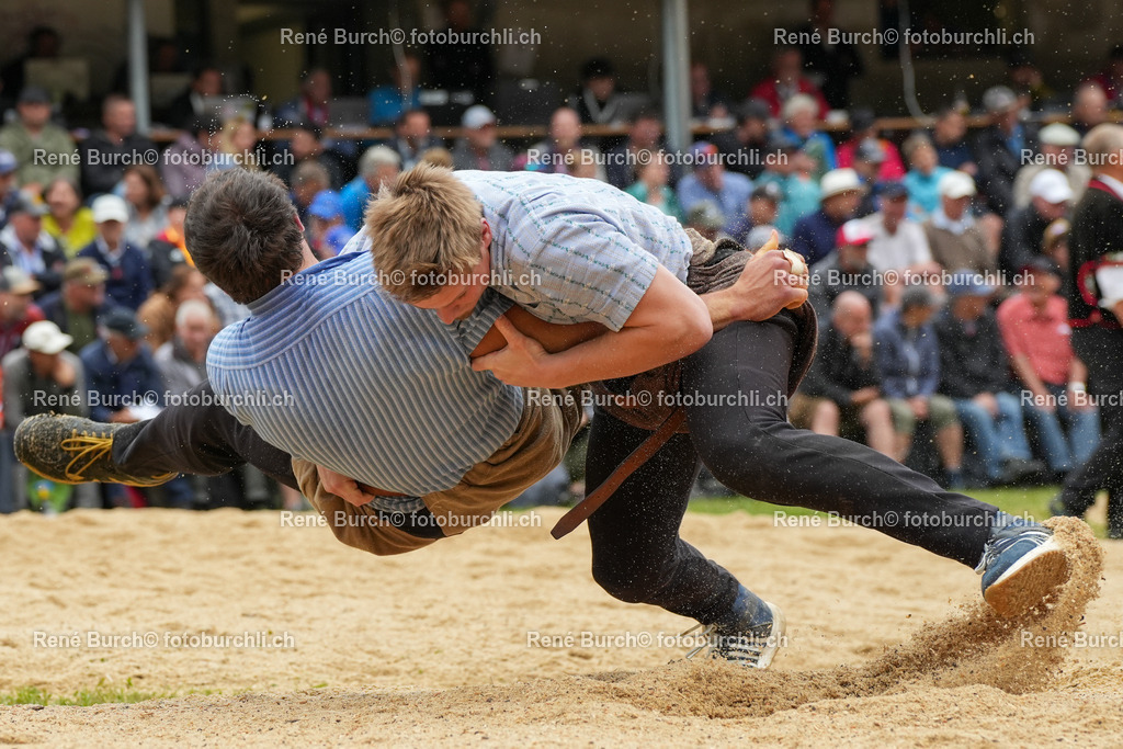 RB_03216 | René Burch leidenschaftlicher Fotograf aus Kerns in Obwalden.  Hier finden sie Sport, Landschaft und Natur Fotografie.
 - Realisiert mit Pictrs.com