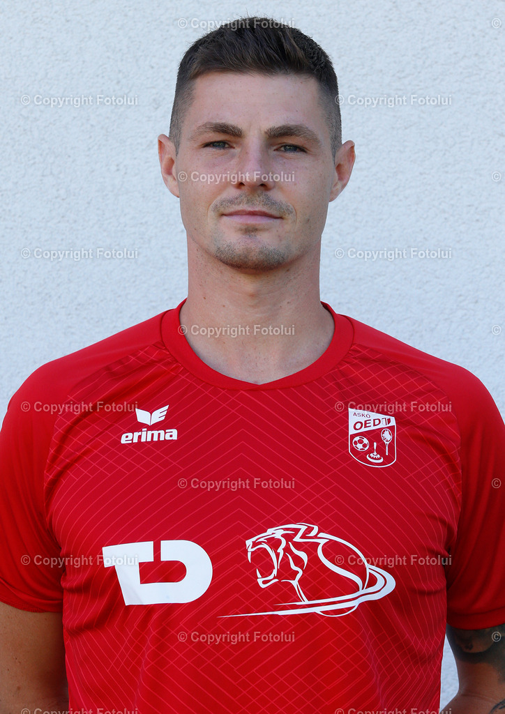 ASKOEOEDT_07 | DENIS BROZIK