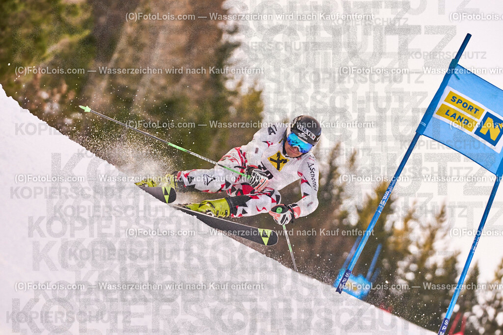 ALP1067_MastersCup-RTL-II_LKHF_Schachinger Heinz | NÖ Raiffeisen MastersCup, Jugend - Damen - Herren, Riesentorlauf-Rennen 2 auf der Fuchswaldpiste in Lackenhof am Ötscher, durchführender Verein: Schiklub Lackenhof, So 9. Februar 2025.