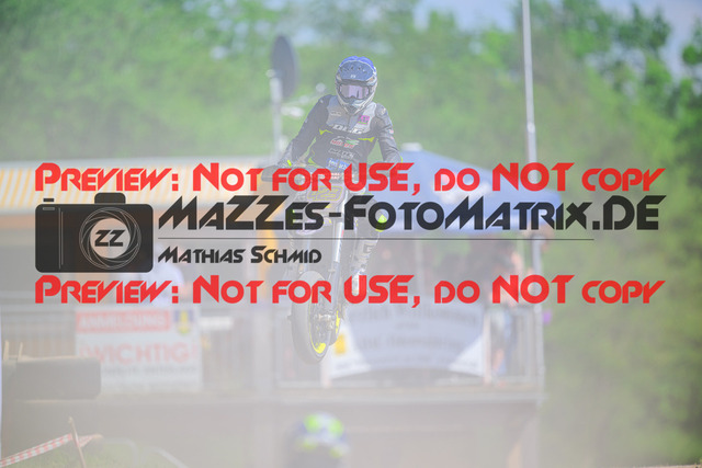 MaZZes_FotoMatrix_240512_6007705_0424 | S2