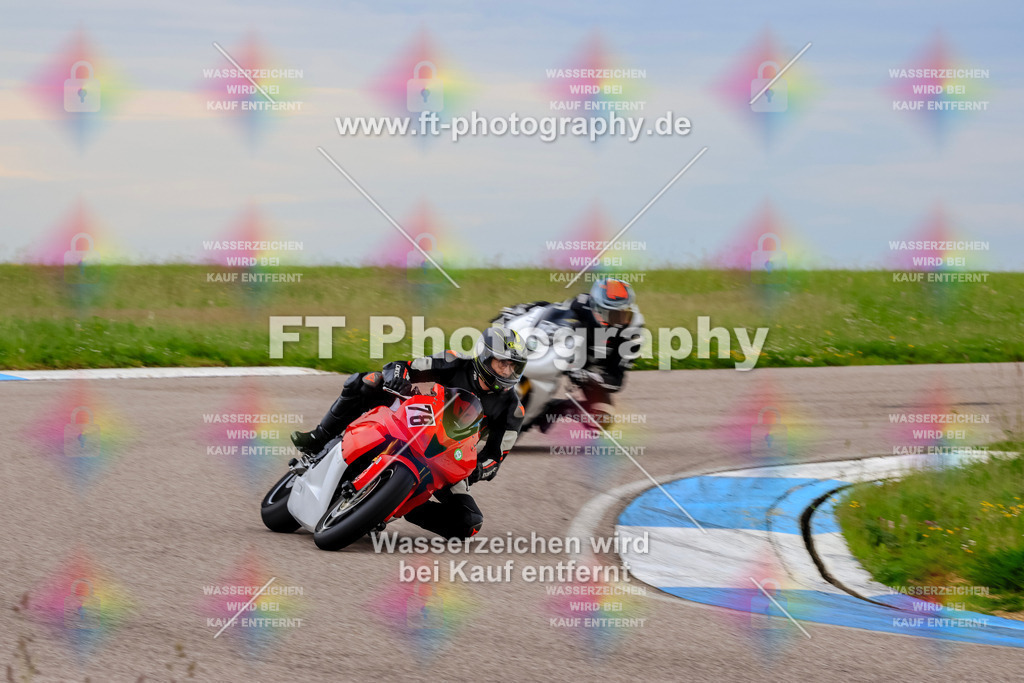 MotoTeam-1989 | Hier findet Ihr Bilder von Touristenfahrten auf der Nürburgring Nordschleife oder von anderen Veranstaltungen die ich besucht habe. Viel Spass beim Durch Schauen 