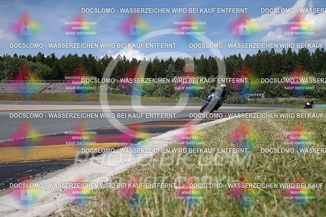 2016-07-01-PBK-4607 | Sportfotografie; SlowMotion; Video; Rennstrecke; Hafeneger; RSE; Speer; Trackday; Motorsportarena; Hockenheimring; Brno; Most; Barcelona; Valencia, Benny; Kaetzmer;