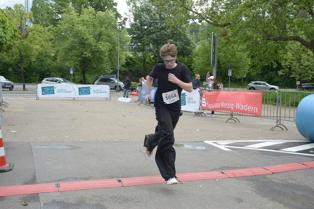 13-35-40_ | Meisterchip Fotoshop - Realisiert mit Pictrs.com