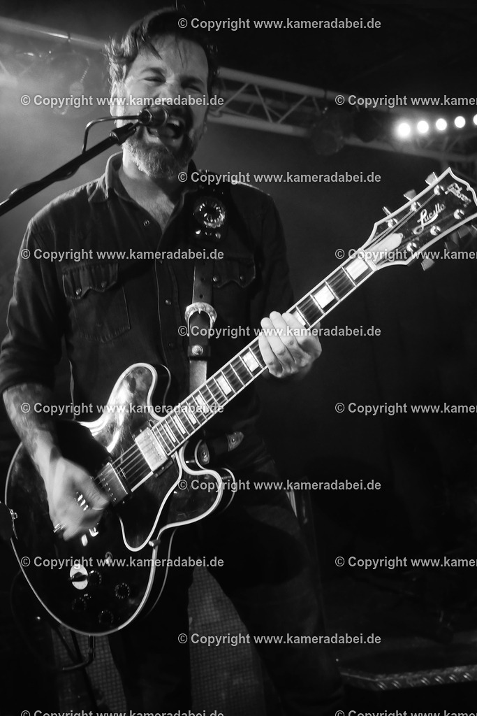 Konzert : Black Bottle Riot am 14.11.2025 im Rare Guitar in Münster | Konzert : Black Bottle Riot am 14.11.2025 im Rare Guitar in Münster - Realisiert mit Pictrs.com