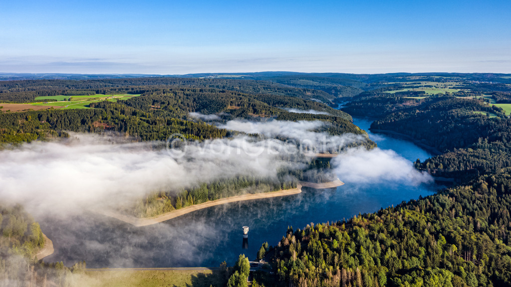 Nebel an der Ködeltalsperre | Luftbilder, Drohnenbilder, Oberfranken, Bayern, Kronach, Lichtenfels, Kulmbach, Thüringen, Frankenwald, Thüringerwald - Realisiert mit Pictrs.com