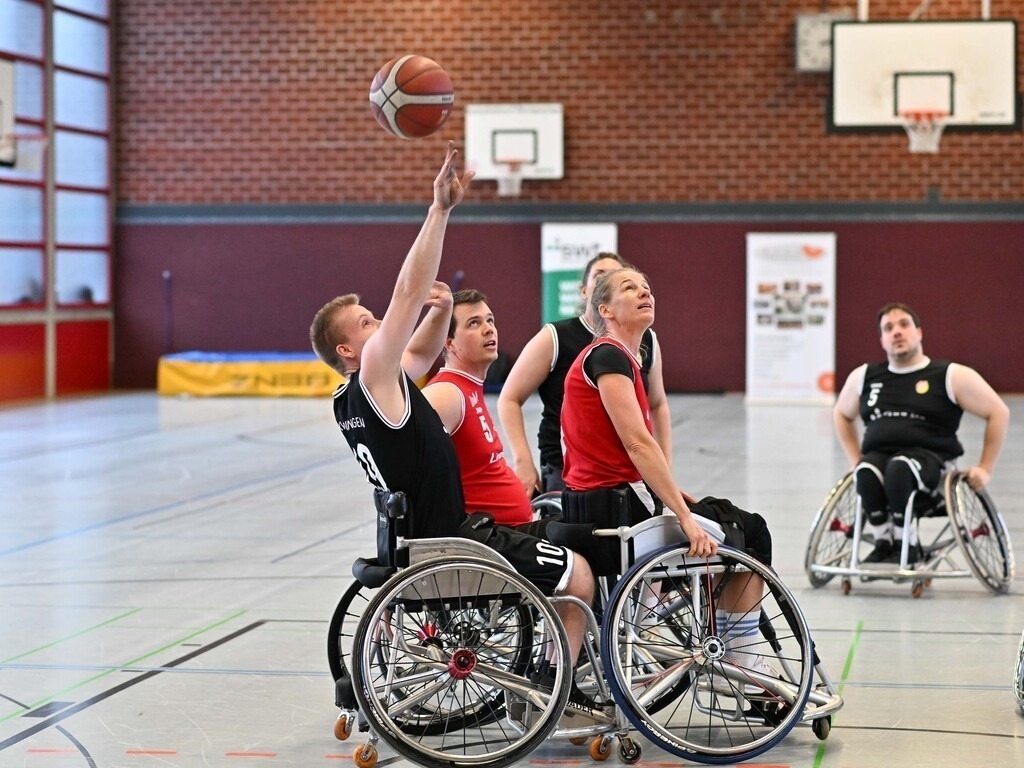 2025-12-14-Ralph_Kunze-6291 | Ralph Kunze - Realisiert mit Pictrs.com