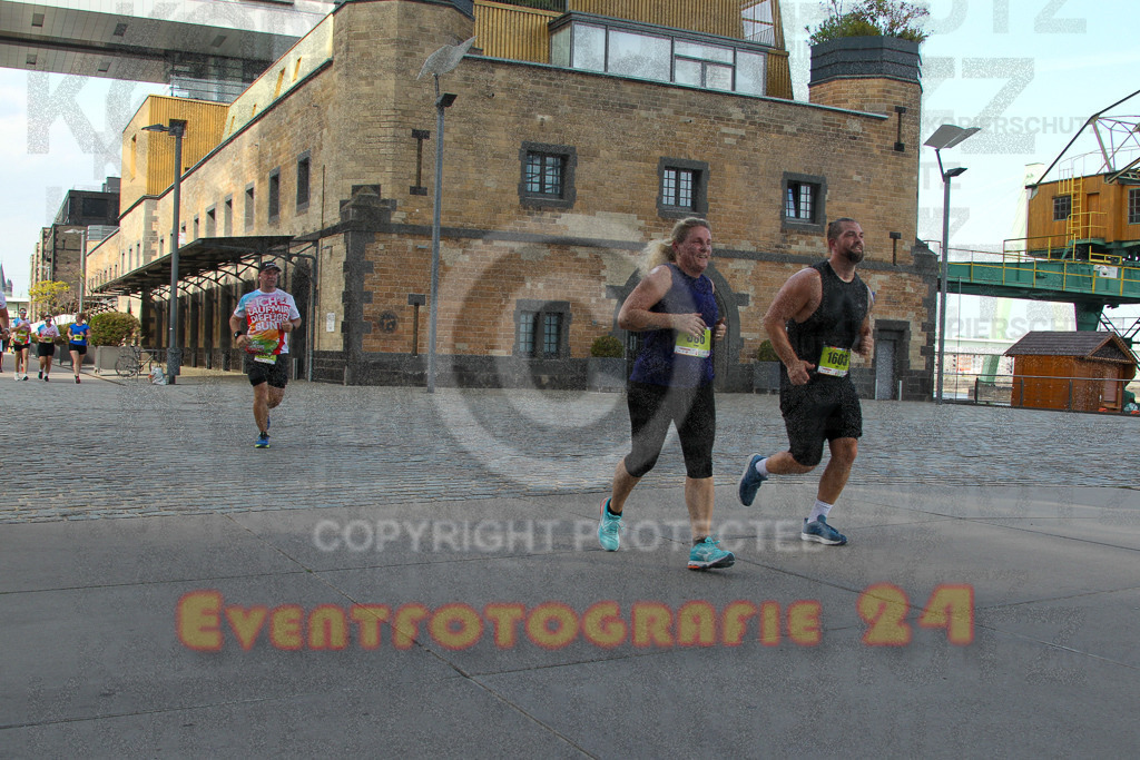 250920_1502_EV4_7931 | Sportfotografie im Rhein-Sieg Kreis, Köln, Bonn, NRW, Rheinland Pfalz, Hessen, etc. Unser Tätigkeitsfeld umfasst den Laufsport vom Volkslauf über den Marathon, Duathlon, Triathon bis zum Ultralauf wie Kölnpfad Ultra oder Schindertrail.