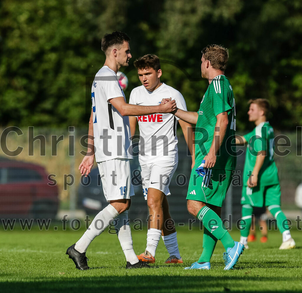 2023-09-10_103_SV_Eichenried_gegen_FC_Eitting | Eichenried, Deutschland, 10.09.2023:
Fußball, Kreisliga 2023 / 2024, 8. Spieltag, SV Eichenried gegen FC Eitting, Endergebnis: 1:2

Foto: Christian Riedel / fotografie-riedel.net