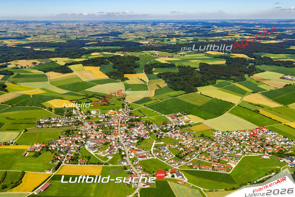 Das Luftbild der Stadt Wolferstadt wurde 2022 vom Flugzeug heraus erstellt (keine Drohnen-Aufnahmen) Aufnahmehöhe ca.450 Meter- hohe Bildauflösung und Druck-Qualität. Garantiert!