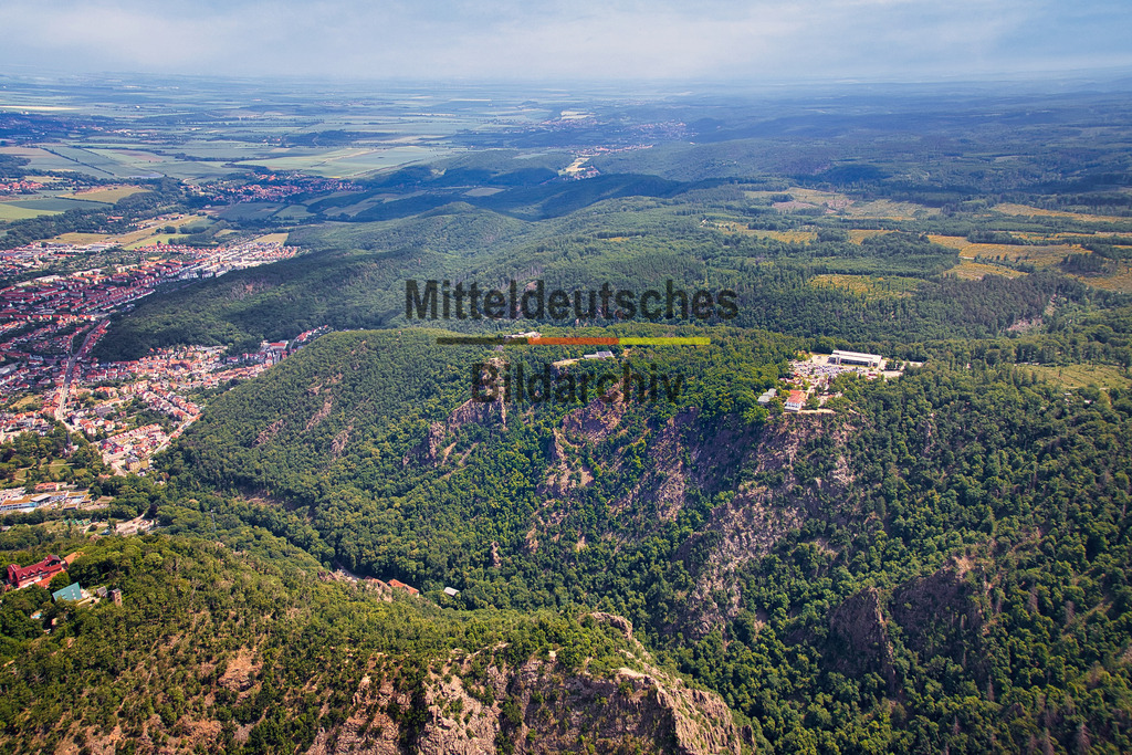 Roßtrappe-Hexentanzplatz-Harz-Luftbild-Bodetal_4926 | Die schönsten Luftbilder von Sachen-Anhalt & Mitteldeutschland als Bilddatenbank zur kommerziellen Nutzung. Nutzen Sie unsere Erfahrung seit 2005 in der Luftbildfotografie. - Realisiert mit Pictrs.com