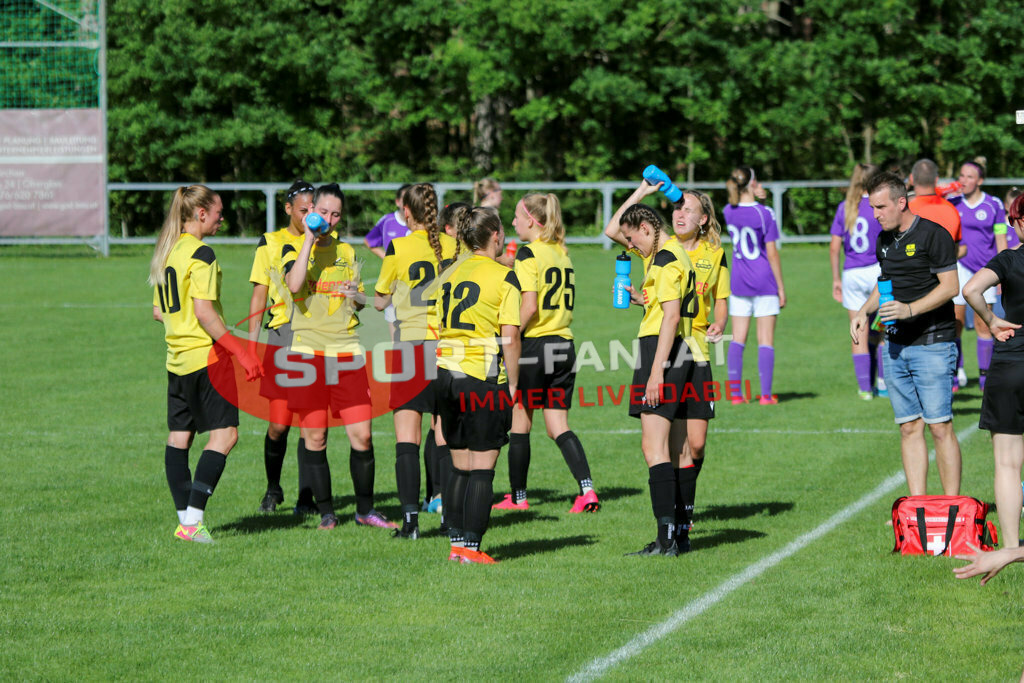 SV Oberglan Damen - Austria Klagenfurt |  ; SV Oberglan Damen - Austria Klagenfurt am 06.06.2022 in Oberglan
(Sportplatz), AUSTRIA, (Photo by Ernst Krawagner sport-fan.at) - Realisiert mit Pictrs.com