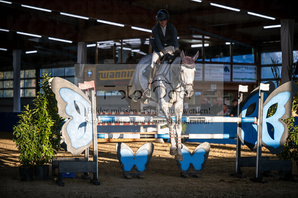 DOS_3895 | Entdecke hochwertige Reitturnierfotos von Foto Oger. Professionell, emotional und authentisch – jetzt Lieblingsmomente im Shop bestellen.Deutschlandweite Turnierfotografie. - Realisiert mit Pictrs.com